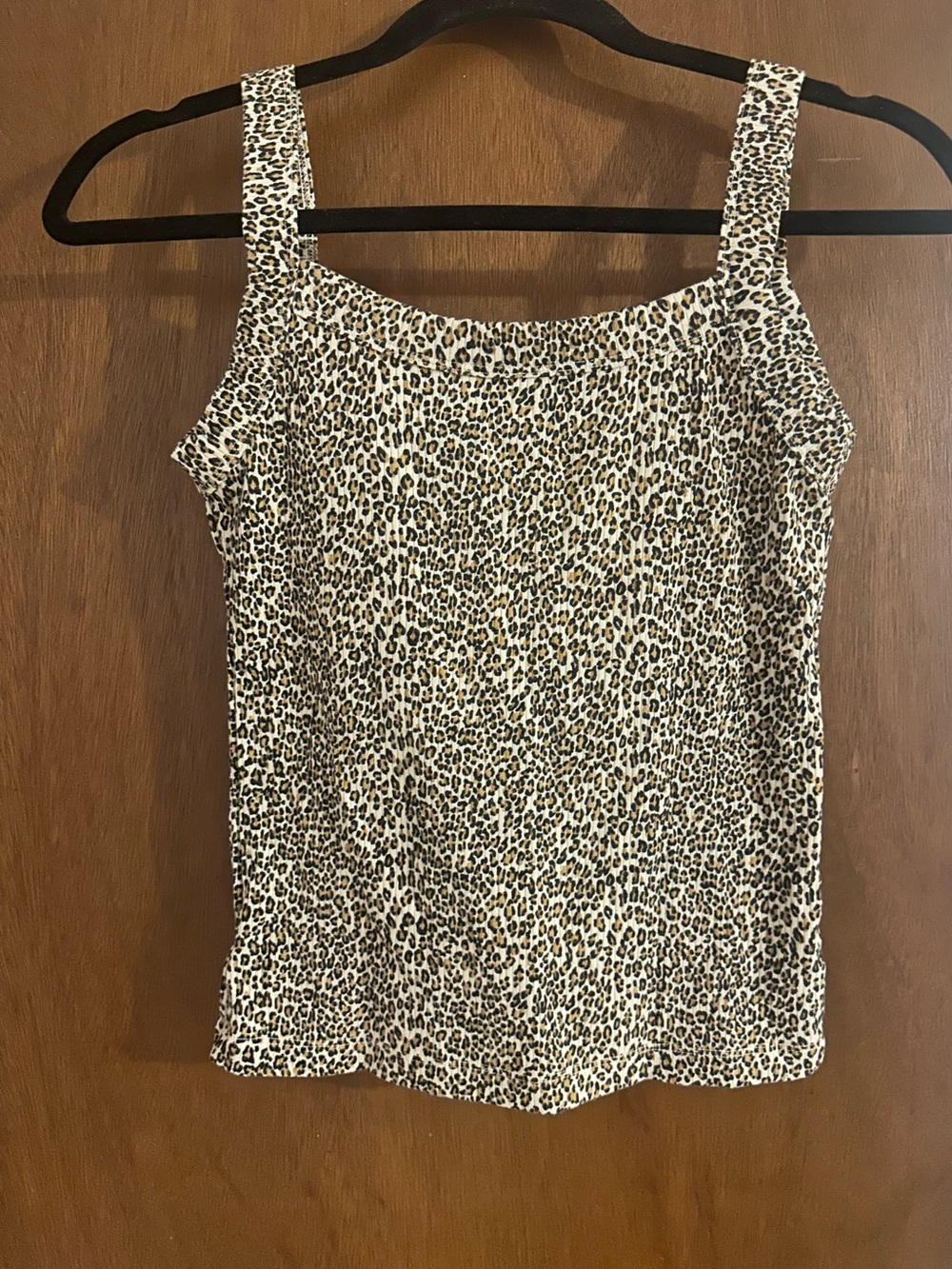 AMERICAN EAGLE NWOT CHEETAH TANK TOP SIZE MEDIUM